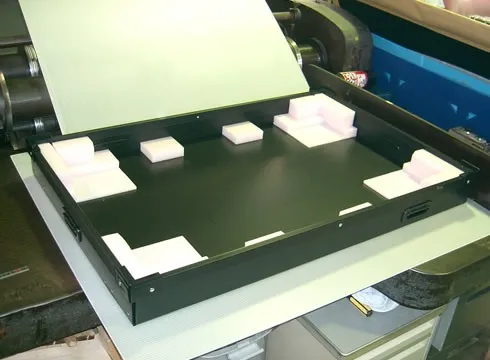 液晶パネル用通い箱